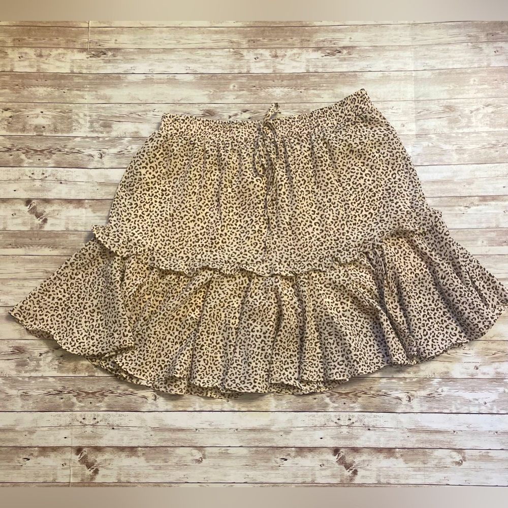 JODIFL LEOPARD PRINT MINI SKIRT SIZE LG